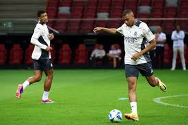 中寻找机会 中寻找机会