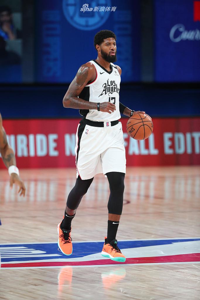 球对青少年 球对青少年