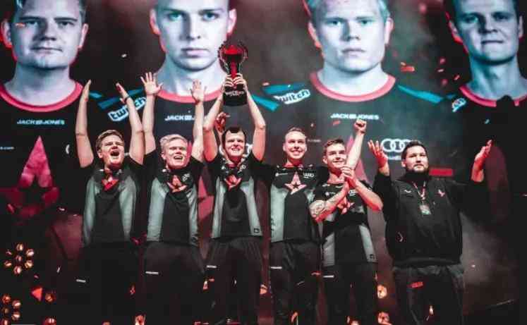 的整体表现 的整体表现