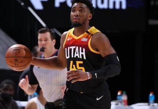 冰雪项目的 冰雪项目的