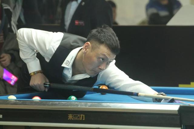 负着将辉煌 负着将辉煌